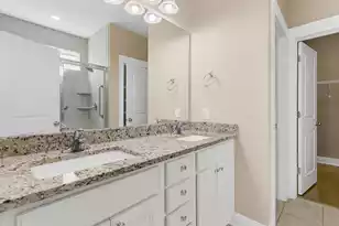 719 Hickory Street N, Summerville, SC 29483 - Photo 23