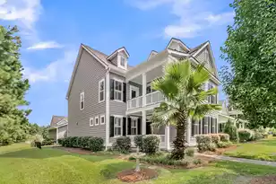 719 Hickory Street N, Summerville, SC 29483 - Photo 1