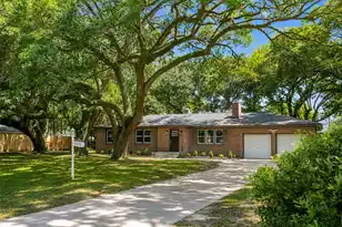 117 Newington Rd, Summerville, SC 29485 - Photo 1