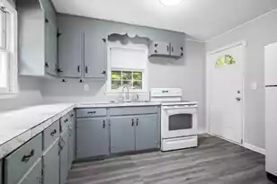 2604 Oakridge Circle N, North Charleston, SC 29420 - Photo 13