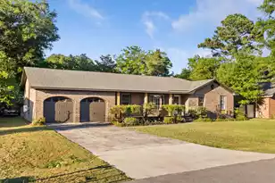 742 Leafwood Rd, Charleston, SC 29412 - Photo 1