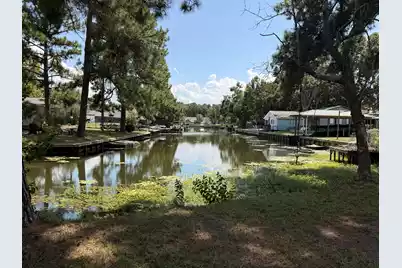 402 Lake Moultrie, Bonneau, SC 29431 - Photo 3