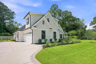 2211 Sally Gaillard Ln, Mount Pleasant, SC 29466 - Photo 65