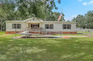 193 Turner Street W, Summerville, SC 29483 - Photo 1