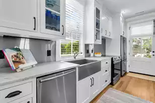 31 Mises St, Mount Pleasant, SC 29464 - Photo 13