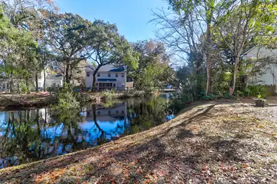 1324 Old Mill Lane, Mount Pleasant, SC 29464 - Photo 3