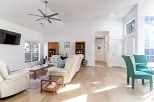 1324 Old Mill Ln, Mount Pleasant, SC 29464 - Photo 13