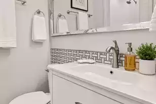 192 Ashley Ave, Charleston, SC 29403 - Photo 19