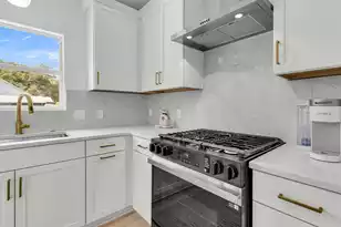679 Kent St, Mount Pleasant, SC 29464 - Photo 17