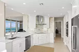 176 Plaza Ct N, Mount Pleasant, SC 29464 - Photo 17