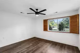 1317 Fort Johnson Rd, Charleston, SC 29412 - Photo 11