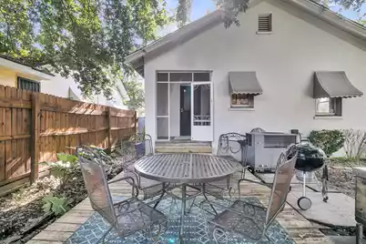 9 Laurel Avenue, Charleston, SC 29403 - Photo 7