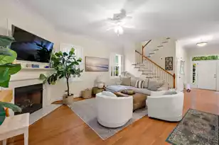 1049 Barfield St, Charleston, SC 29492 - Photo 5