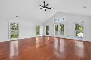 1640 Fairway Pl Ln, Mount Pleasant, SC 29464 - Photo 15