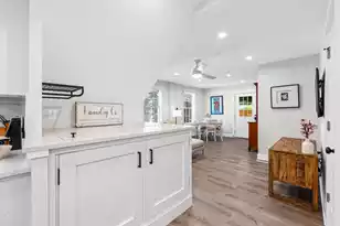 1258 Driftwood Dr, Charleston, SC 29412 - Photo 9