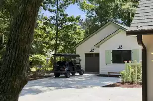 1233 Calais Dr, Mount Pleasant, SC 29464 - Photo 5