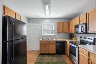 4837 Shady Tree Ln, Summerville, SC 29485 - Photo 5