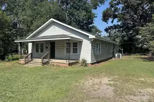 800 Mobley St, Johnston, SC 29832 - Photo 1