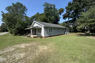 800 Mobley St, Johnston, SC 29832 - Photo 3