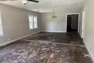 800 Mobley St, Johnston, SC 29832 - Photo 13