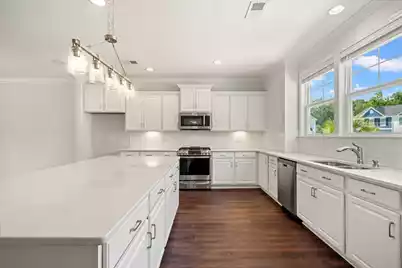 1546 Moss Spring Road, Mount Pleasant, SC 29466 - Photo 5
