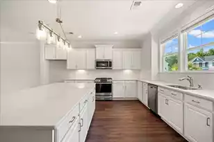 1546 Moss Spring Rd, Mount Pleasant, SC 29466 - Photo 5