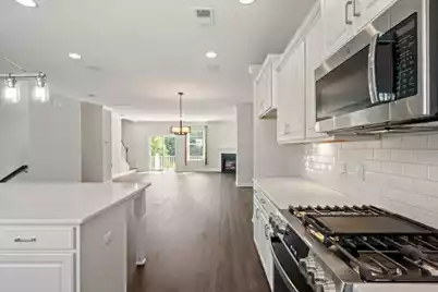 1546 Moss Spring Road, Mount Pleasant, SC 29466 - Photo 15