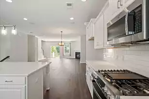 1546 Moss Spring Rd, Mount Pleasant, SC 29466 - Photo 15