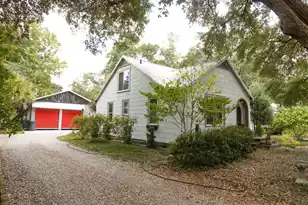 407 Dowling Ave, Walterboro, SC 29488 - Photo 5
