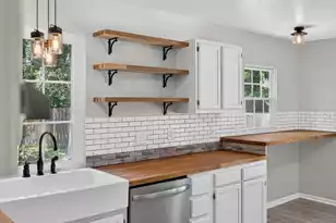 4716 Landerwood Ct, North Charleston, SC 29420 - Photo 7