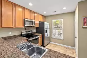 2522 Stadium Dr, North Charleston, SC 29406 - Photo 5
