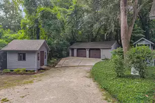 523 Carolina Ave W, Summerville, SC 29483 - Photo 3