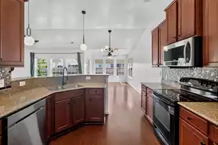 110 Cherry Laurel Ln, Goose Creek, SC 29445 - Photo 3