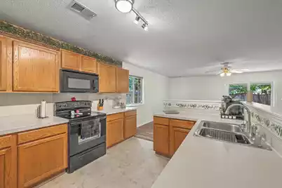 181 Apache Drive, Summerville, SC 29483 - Photo 7