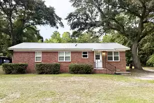 17489 Augusta Hwy, Round O, SC 29474 - Photo 1