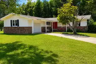 146 Venning St, Saint Stephen, SC 29479 - Photo 1