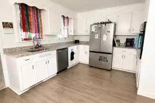 146 Venning St, Saint Stephen, SC 29479 - Photo 5