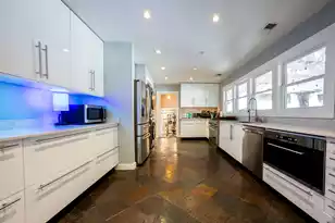 43 Enston Ave N, Charleston, SC 29403 - Photo 11