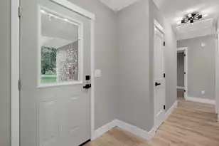118 Highland Ave, Summerville, SC 29486 - Photo 7
