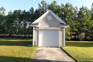 194 Avonshire Dr, Summerville, SC 29483 - Photo 19