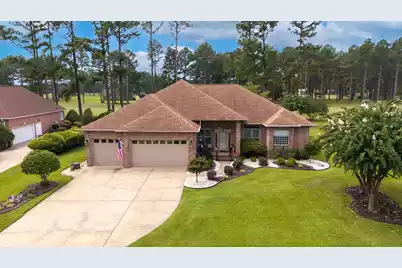 237 Plantation Drive, Manning, SC 29102 - Photo 1