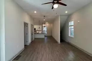 655 Bay Street E, Charleston, SC 29403 - Photo 13