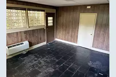 106 Sheffield Road, Greenwood, SC 29646 - Photo 5