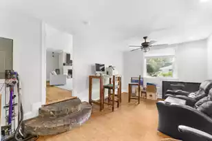 1719 Somerset Cir, Charleston, SC 29407 - Photo 13
