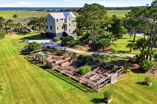 618 Flowers Dr, Edisto Island, SC 29438 - Photo 9