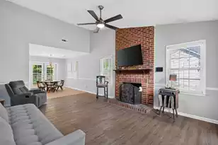 110 Kings Ct, Goose Creek, SC 29445 - Photo 3