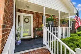 197 Lancaster Rd, Summerville, SC 29485 - Photo 3