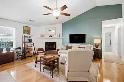 197 Lancaster Road, Summerville, SC 29485 - Photo 9