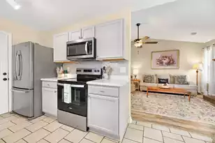 110 Persimmon Cir, Goose Creek, SC 29445 - Photo 17
