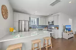 83 Cooper St, Charleston, SC 29403 - Photo 15